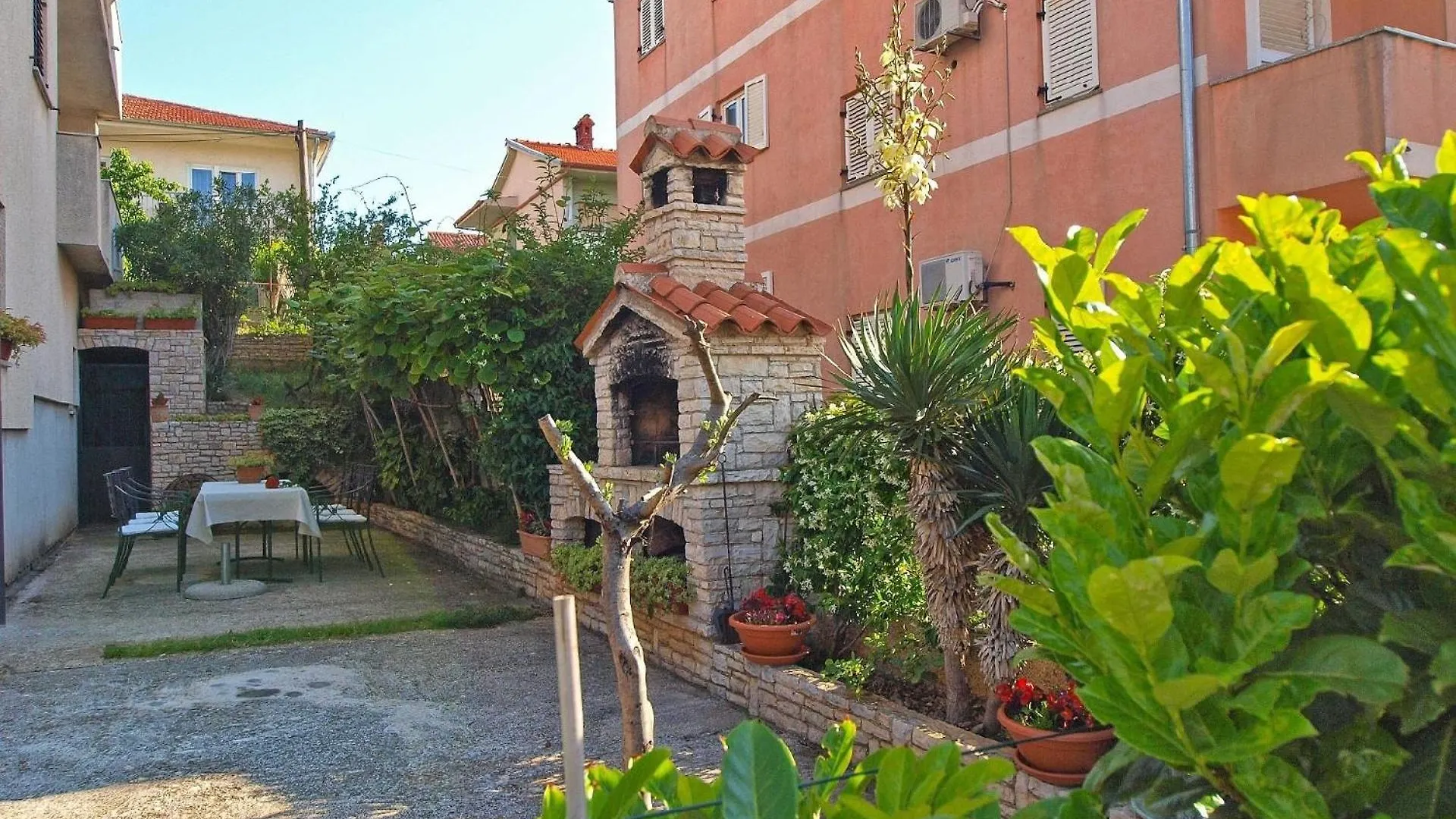 Ferienwohnung Fuer 2 Personen Ca 30 Qm In Pula, Istrien Istrische Riviera Lägenhet Pula