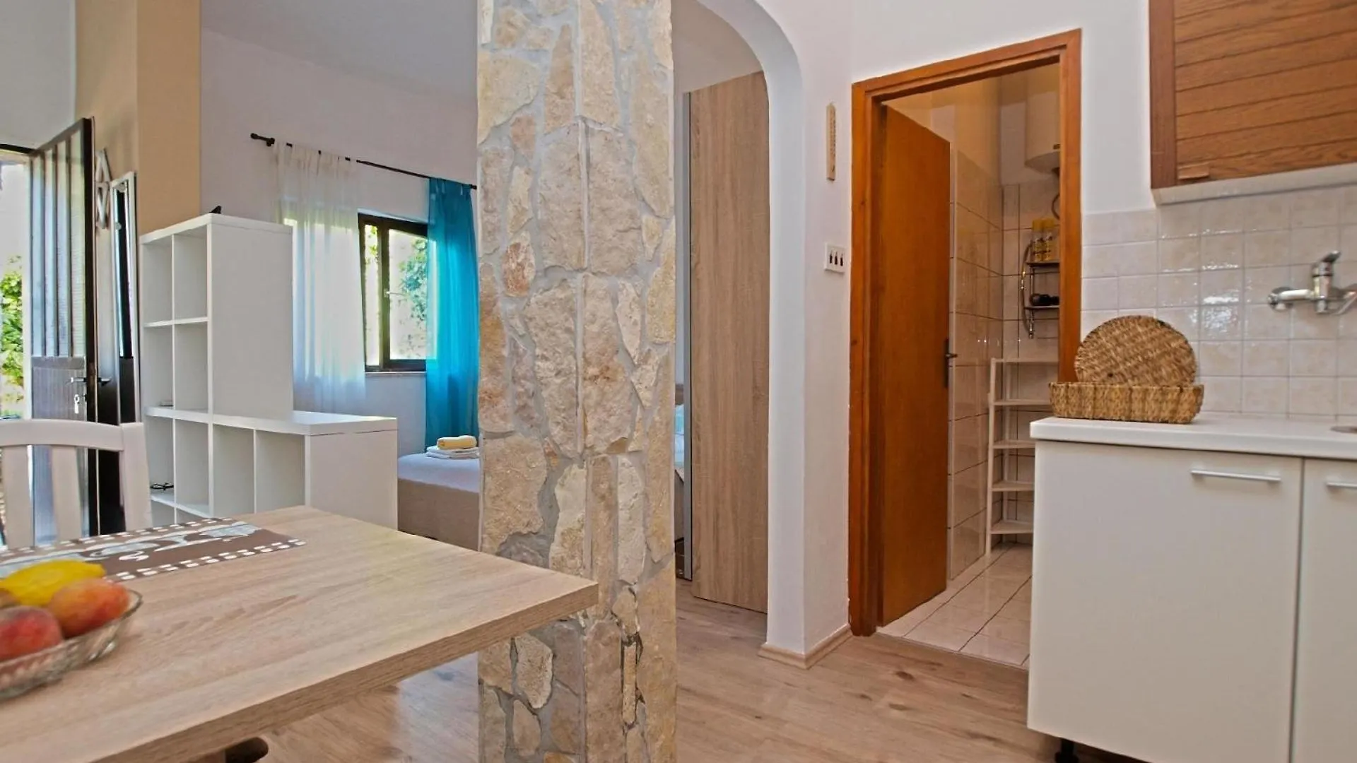 Apartment Ferienwohnung Fuer 2 Personen Ca 30 Qm In Pula, Istrien Istrische Riviera Croatia