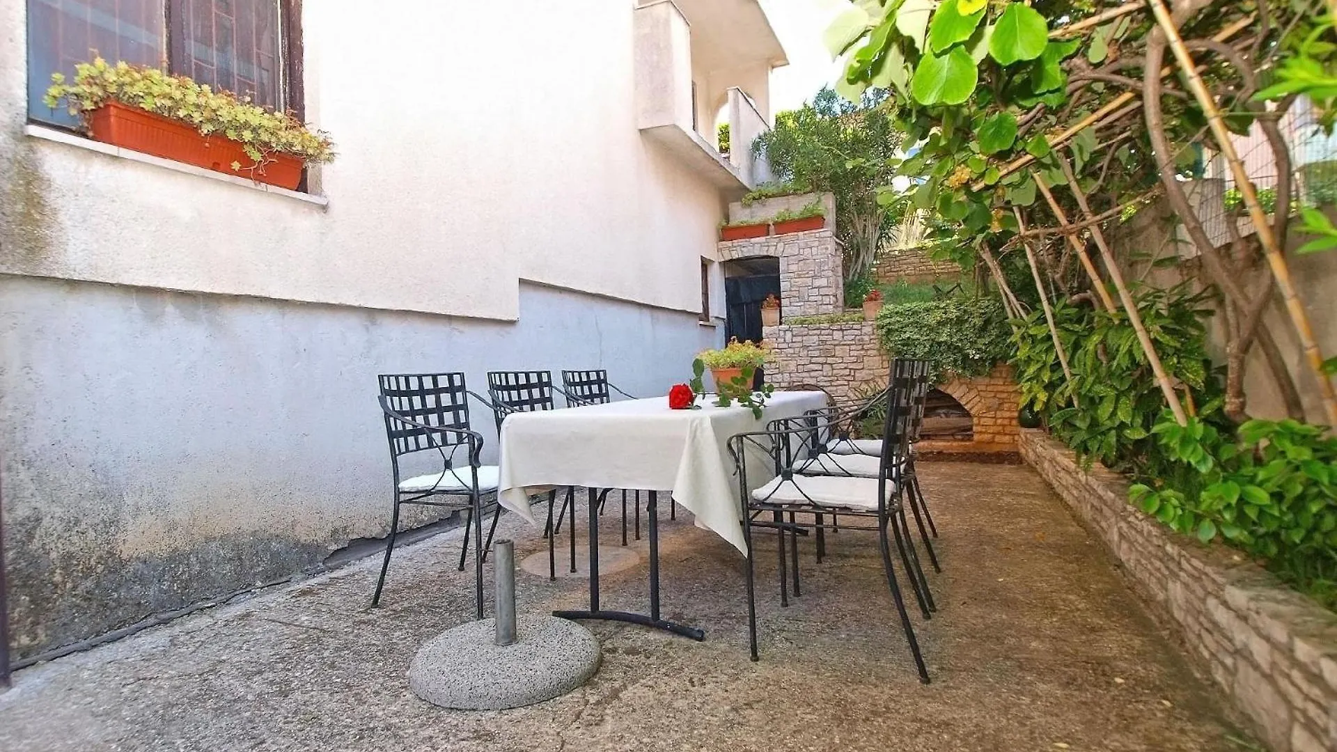 Ferienwohnung Fuer 2 Personen Ca 30 Qm In Pula, Istrien Istrische Riviera 0*, Pula Croatia